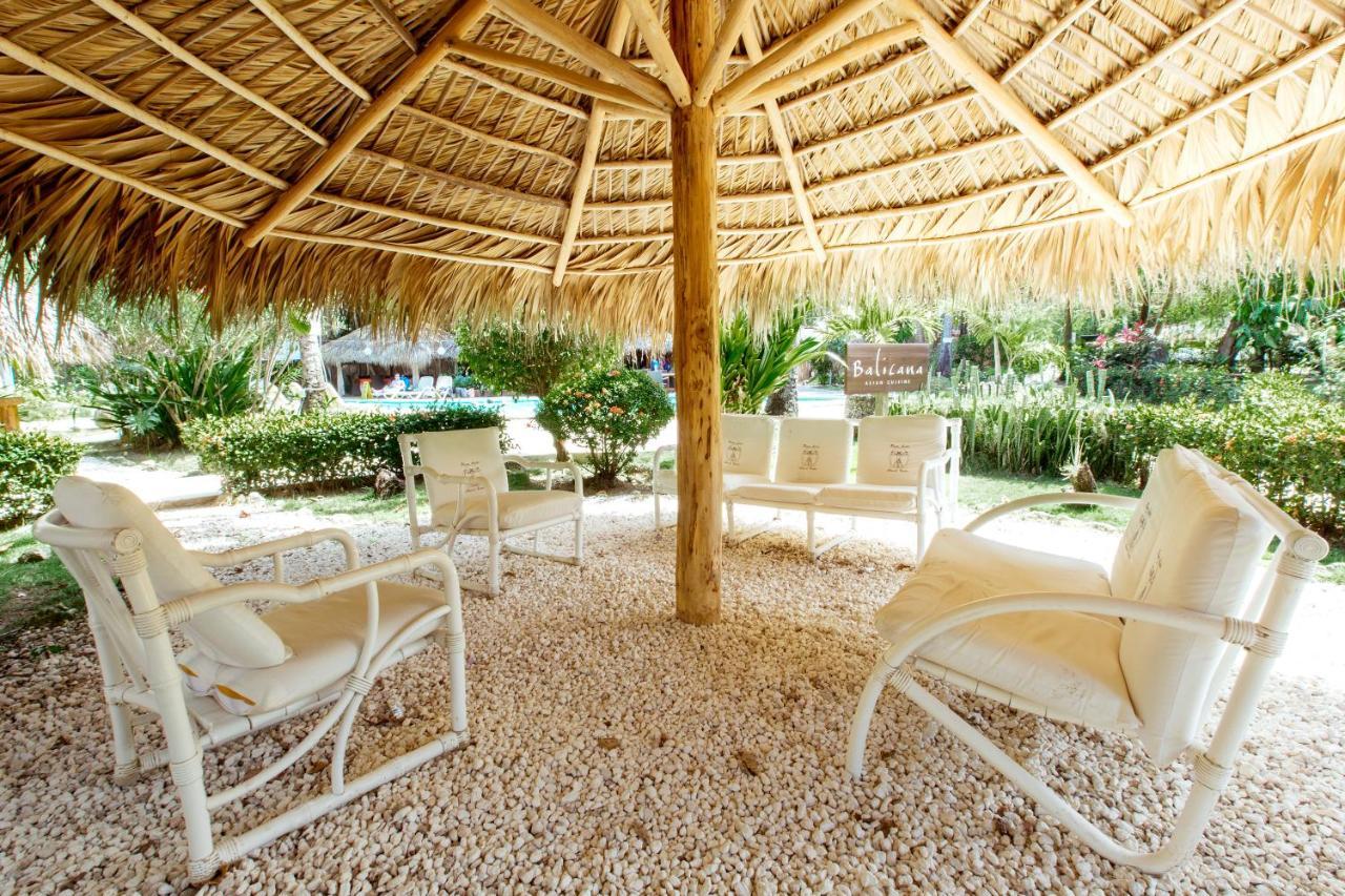 Aventura Village Los Corales Beach And Spa Пунта-Кана Экстерьер фото